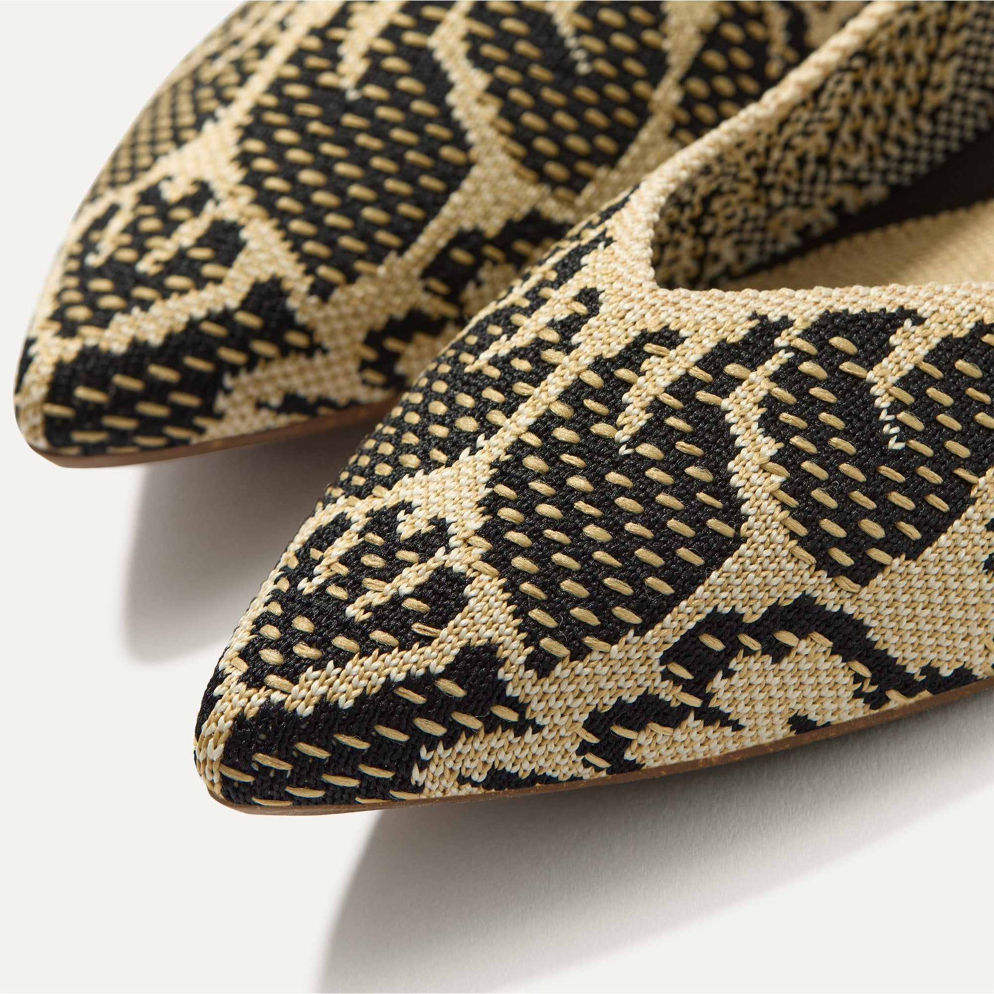 The Point II - Bouquet - Image 2