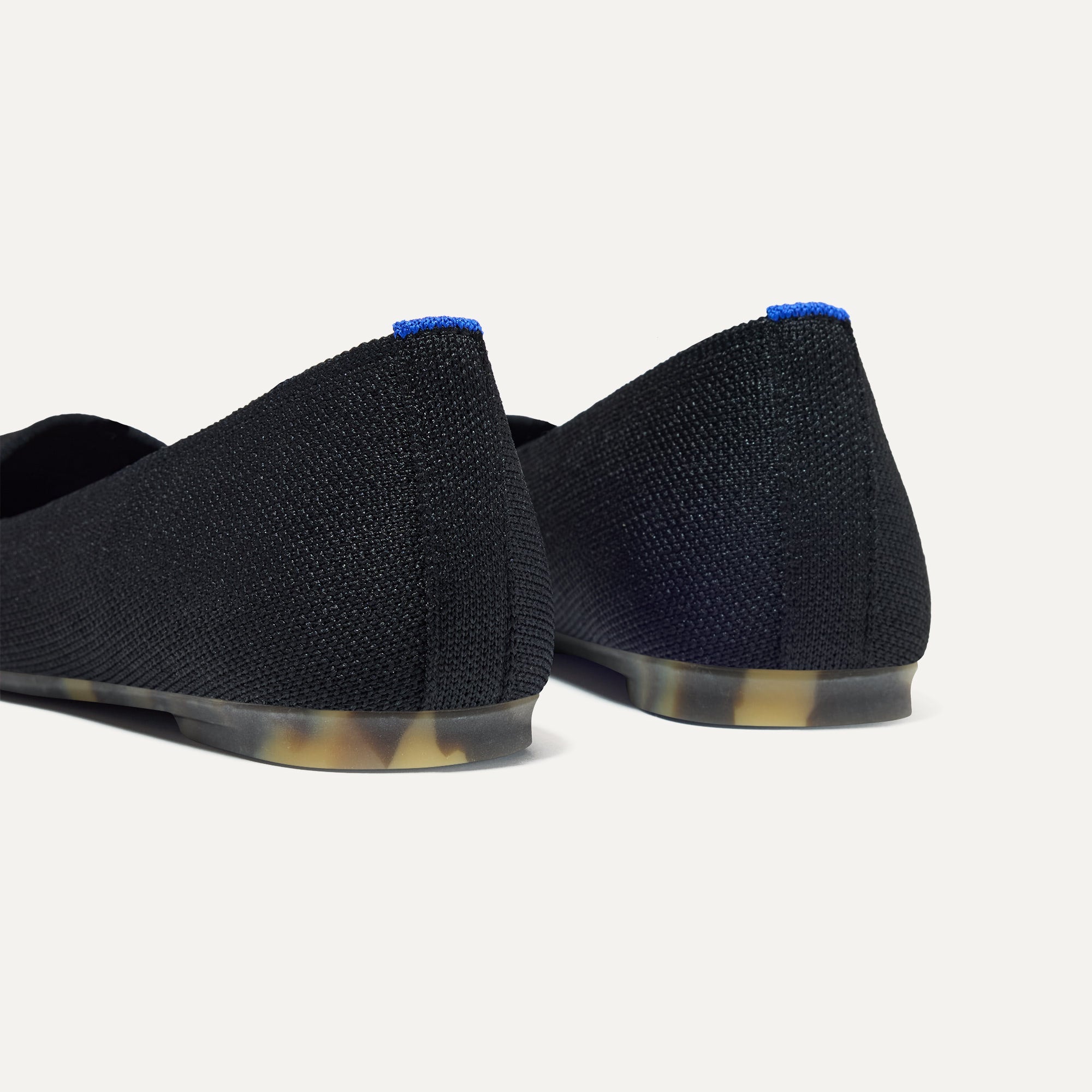 The Max Square - Black - Image 7